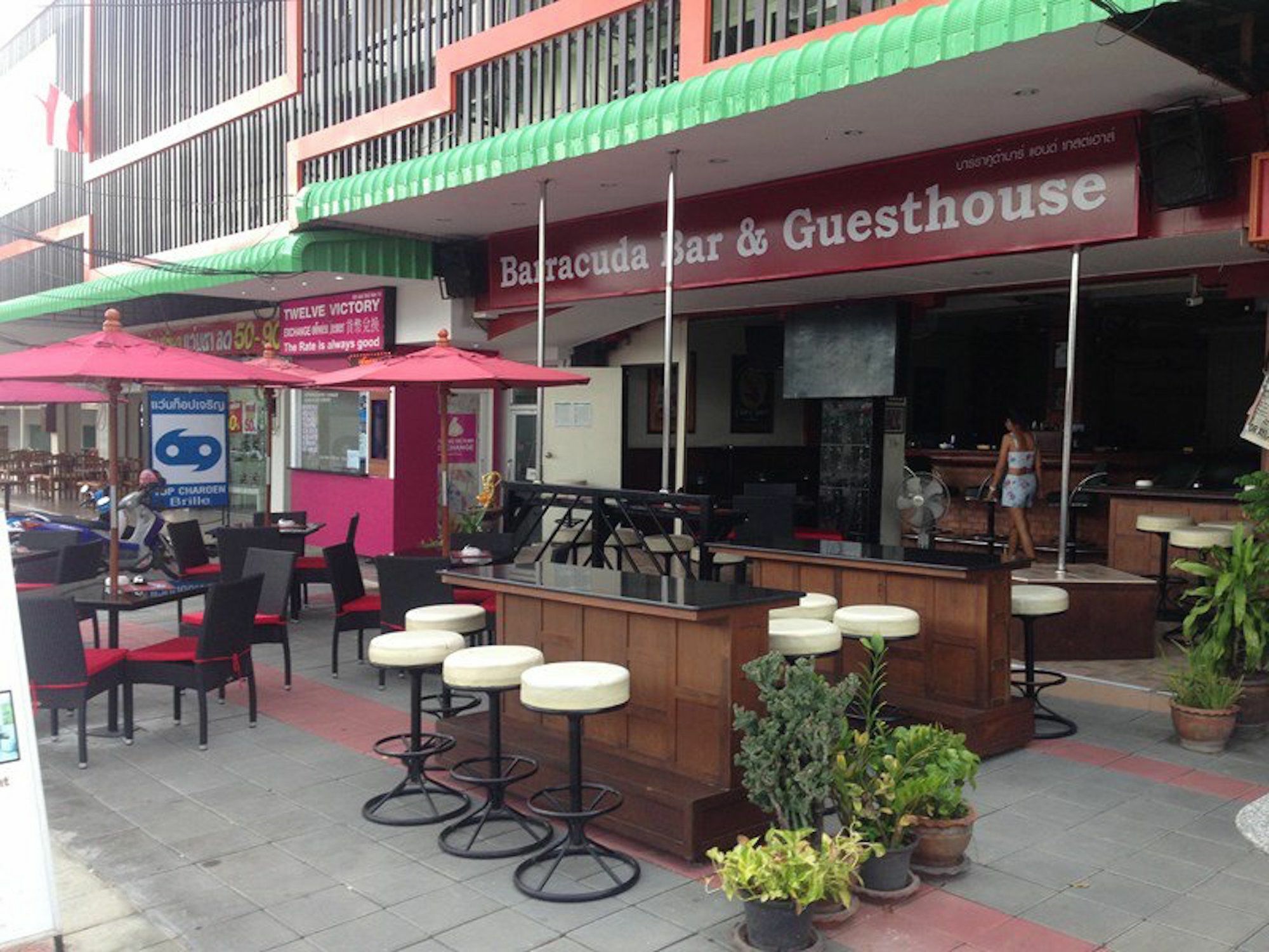 ホテル Ryan'S Bar パッタヤー エクステリア 写真